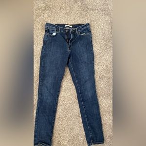 Levi’s 721 high rise skinny